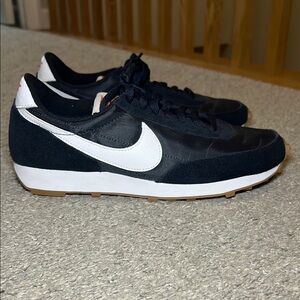 Nike Waffle Sneakers